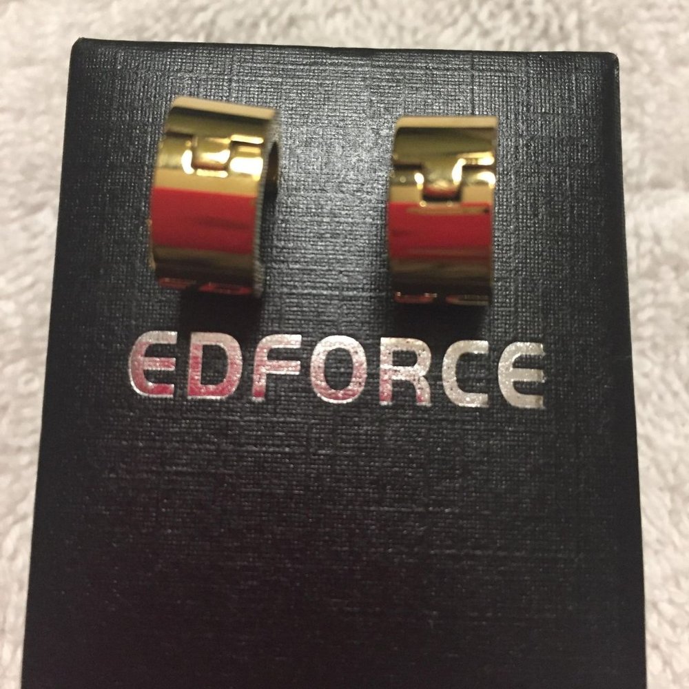 Edforce Stainless Steel Gold Hoop Earrings - Picture 12 of 16